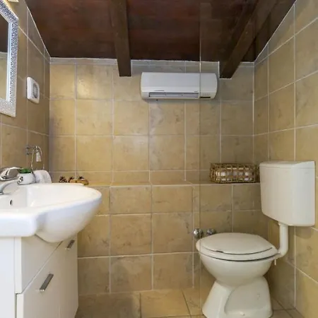 Stone House Zijavica With Indoor Pool * Mošćenička Draga