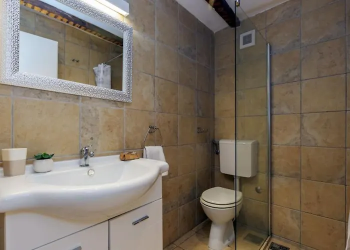 Stone House Zijavica With Indoor Pool Vilă *