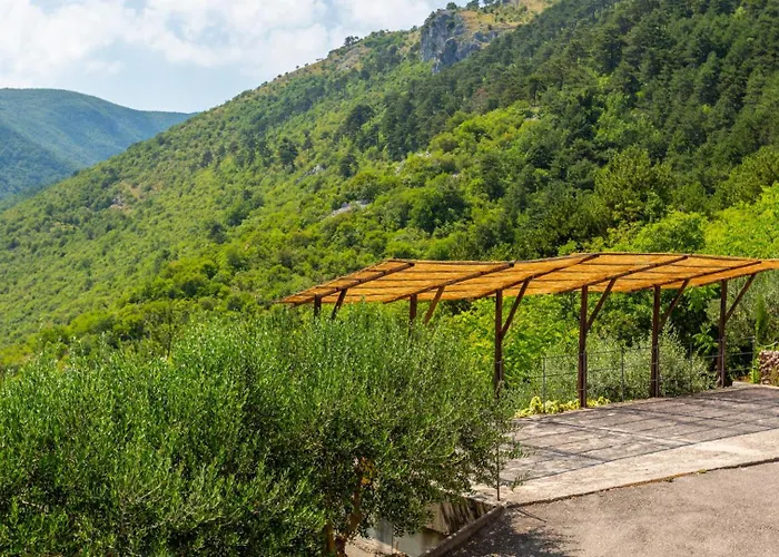 Stone House Zijavica With Indoor Pool *