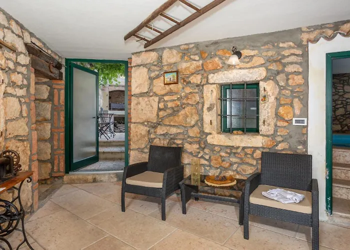 Stone House Zijavica With Indoor Pool Vilă
