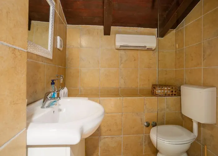 Stone House Zijavica With Indoor Pool *